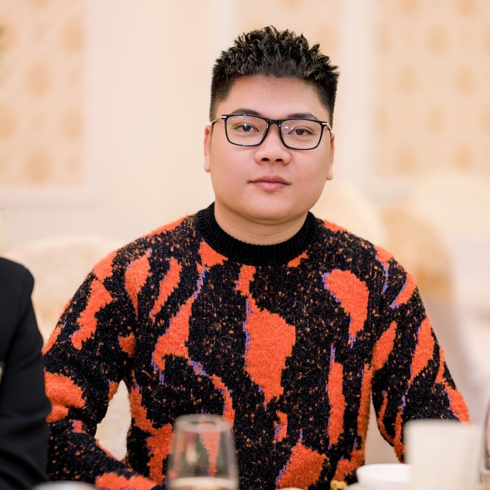 Mr. Bùi Cung