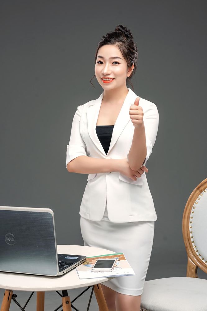 Mrs. Nguyễn Lương